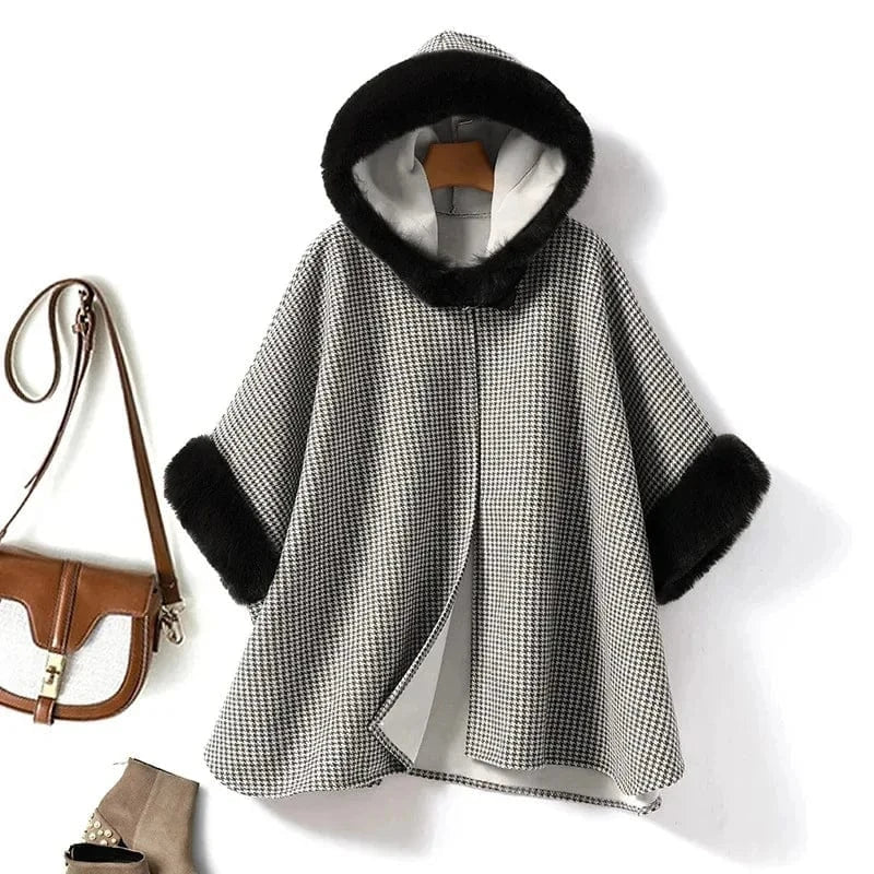 Poncho Femme Capuche