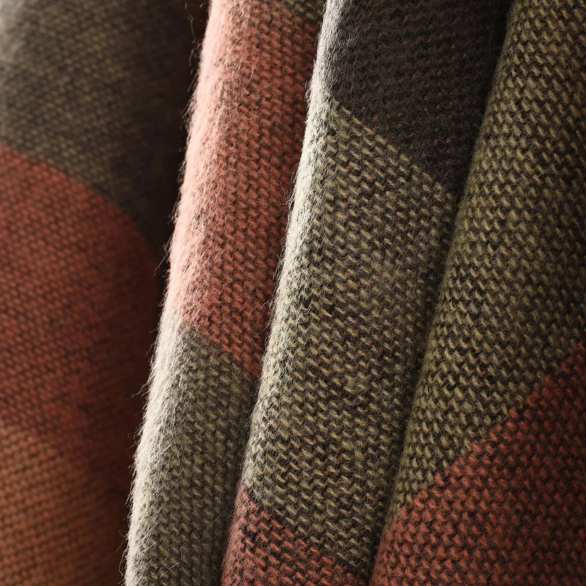 Poncho Plaid Chaud