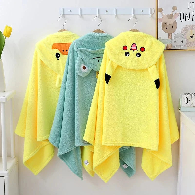 Poncho Ultra Chaud Pikachu